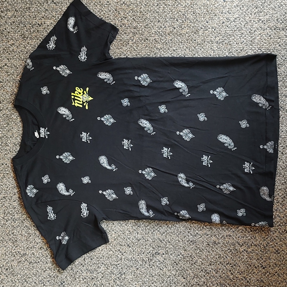 Men's Nike Paisley Tee